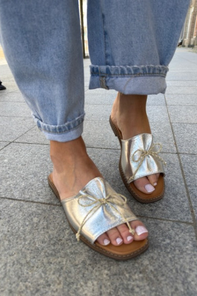 Klapki z kokardką SHIMMER silver